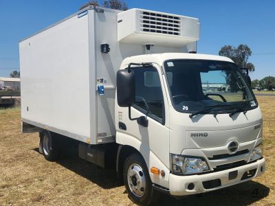 Hino Furgones 2020